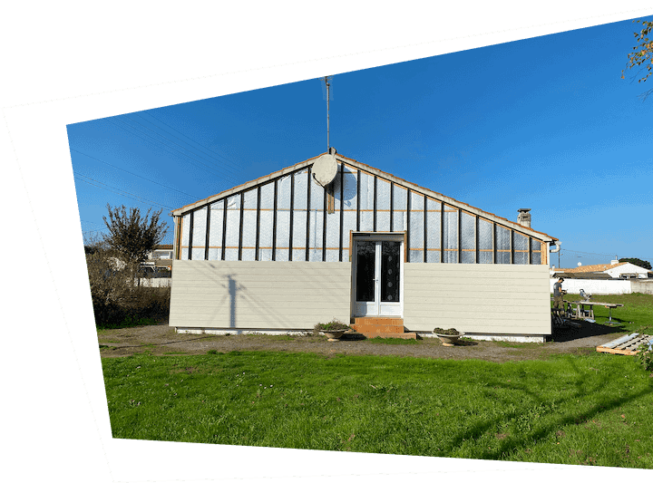 yr-menuiserie-ite-bardage-saint-gilles-3 Façade bardée et isolée thermiquement à Brétignolles-sur-Mer